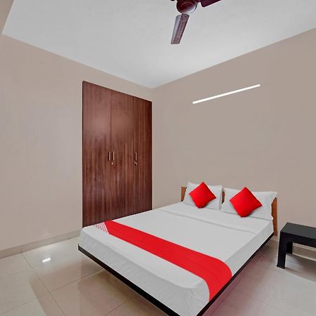 Super Hotel O Grand Residency Gūduvāncheri Dış mekan fotoğraf